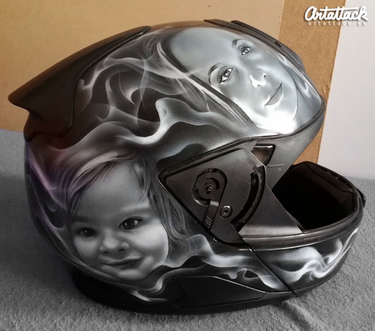Maľovanie airbrushom na prilbu