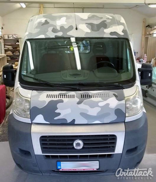 Grafity maľba na dodávke - maskáčový dizajn