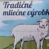 Maľba na stánku s tradičnými mliečnymi výrobkami