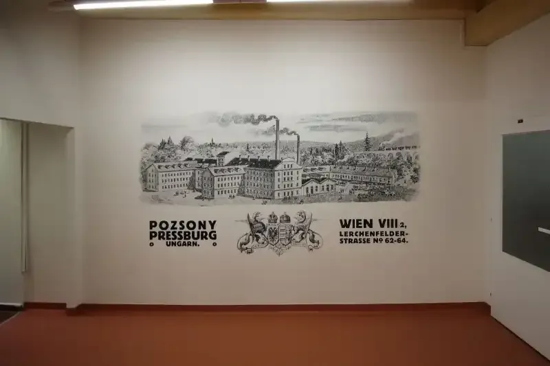 Tlač historickej grafiky na stenu